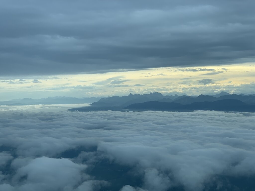 02.10.2020 Genf - München | Morgenstimmung
