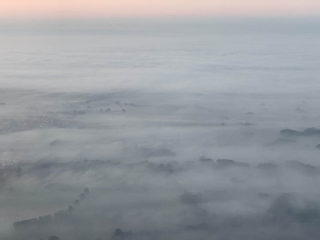 19.09.2021 München - Hannover | Nebel über Bayern