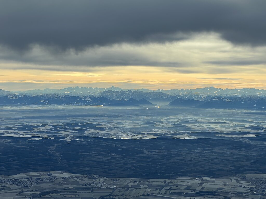 23.12.2021 Zürich - München | Blick in die Alpen